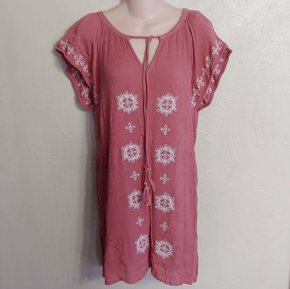 Francesca's Blue Rain Blush Pink Embroidered Dress Size Women's Medium - Picture 3 of 12